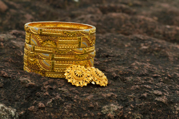 The Orrale Round Bangle