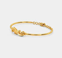 The Doha Oval Bangle